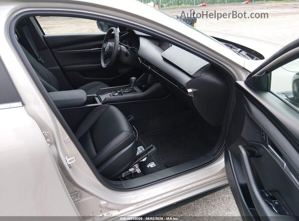 JM1BPAKL9T1851522 2026 MAZDA 3 Champagne Вид салона спереди