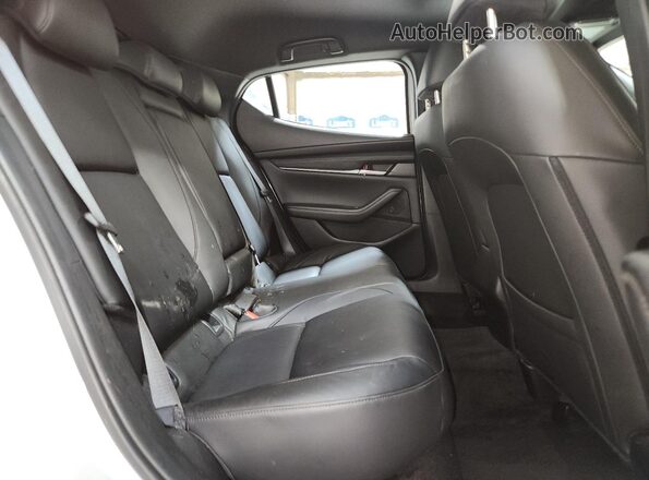 JM1BPAKM2R1722152 2024 MAZDA 3 Beige 