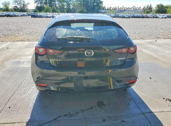 JM1BPAKM5R1712943 2024 MAZDA 3 Black Widok z tyłu