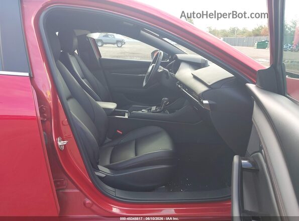 JM1BPAKM8R1714931 2024 MAZDA 3 Red Widok wnętrza z przodu