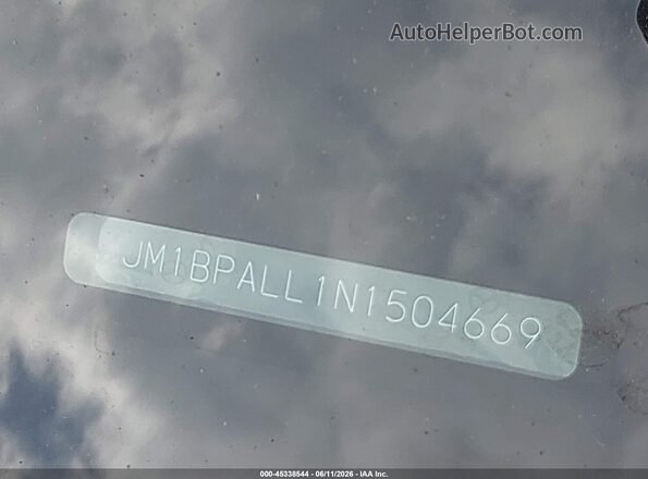 JM1BPALL1N1504669 2022 MAZDA 3 Gray Vista del cuadro de instrumentos