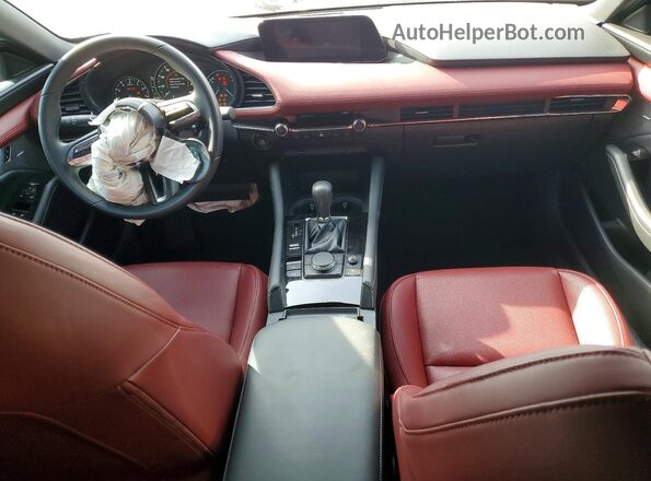 JM1BPAML1M1348937 2021 MAZDA 3 Белый Вид панели приборов
