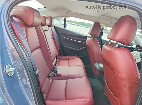 JM1BPBCL6T1874986 2026 MAZDA 3 Серый Вид задних сидений