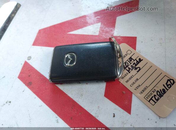 JM1BPBJM1K1129816 2019 MAZDA 3 White Widok deski rozdzielczej