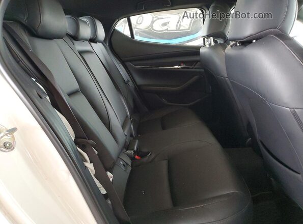 JM1BPBJY0P1620162 2023 MAZDA 3 Белый Вид задних сидений