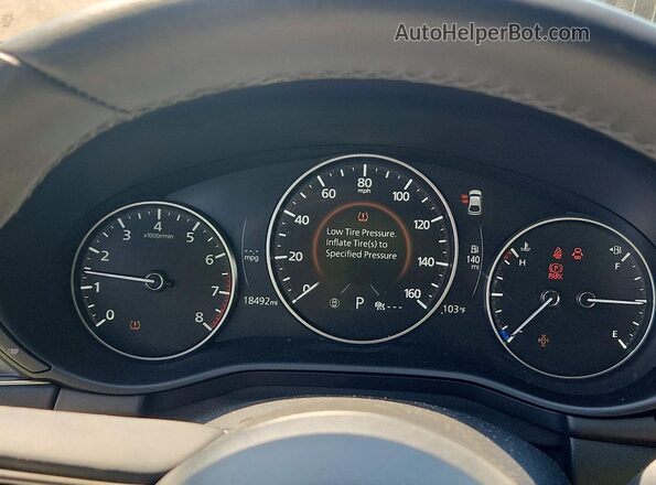 JM1BPBLM9S1751786 2025 MAZDA 3 Gray Vista del cuadro de instrumentos