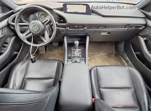 JM1BPBML0M1303901 2021 MAZDA 3 Серый Вид панели приборов