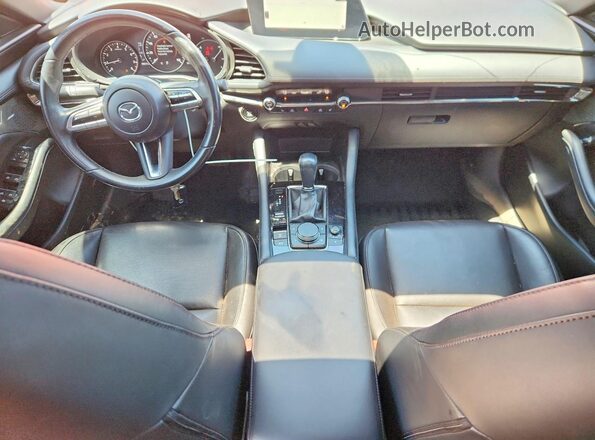 JM1BPBMM2P1600097 2023 MAZDA 3 Red Առջևի վահանակի տեսք