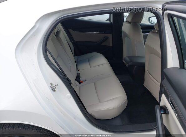 JM1BPBMM5K1124193 2019 MAZDA 3 White 