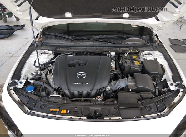 JM1BPBMM9L1159501 2020 MAZDA 3 White Rear view