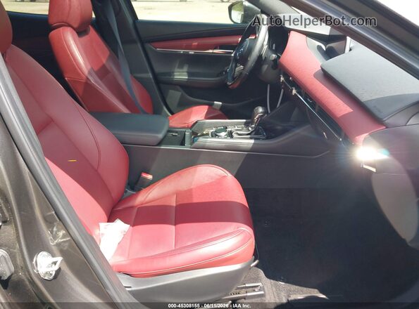 JM1BPBNY5M1348049 2021 MAZDA 3 Серый Вид салона спереди