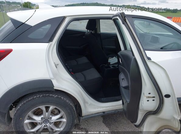 JM1DKBB74G0123909 2016 MAZDA CX-3 White VIN sticker view