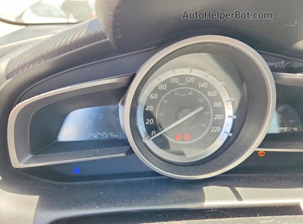 JM1DKBC73G0111166 2016 MAZDA CX-5 White Vista del cuadro de instrumentos