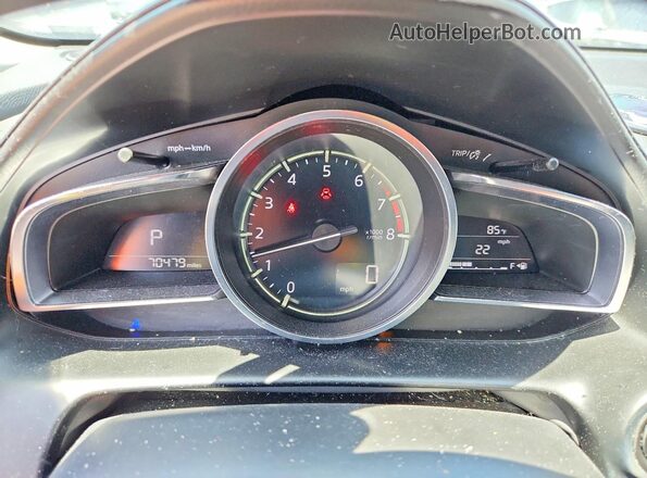 JM1DKDB71L1471375 2020 MAZDA CX-3 Gray Instrument cluster view