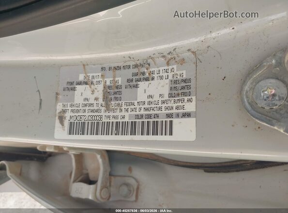 JM1DKDB72J0300038 2018 MAZDA CX-3 Gray Вид підкапотного простору