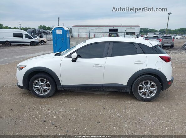 JM1DKDB75J0331106 2018 MAZDA CX-3 White Սալոնի 360 աստիճան տեսք