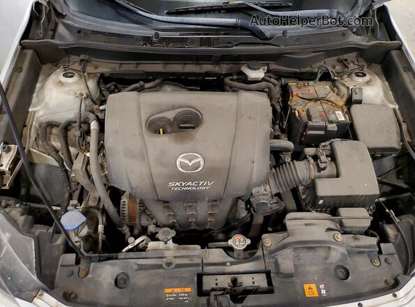 JM1DKDC70H0144588 2017 MAZDA CX-3 Серебряный Вид подкапотного пространства