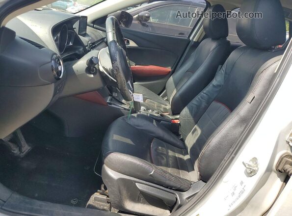 JM1DKDD70G0127481 2016 MAZDA CX-3 Silver Vista interior delantera