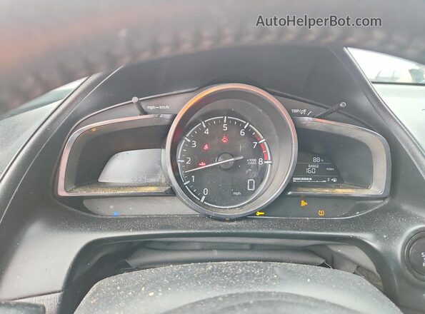 JM1DKDD70J0301895 2018 MAZDA CX-3 Blue Instrument cluster view