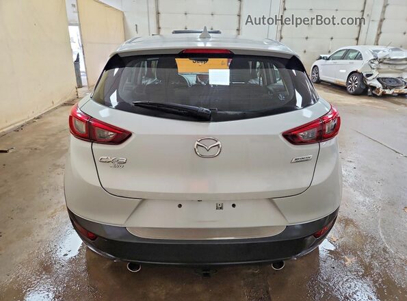 JM1DKFB78K1459833 2019 MAZDA CX-3 Белый Вид сзади