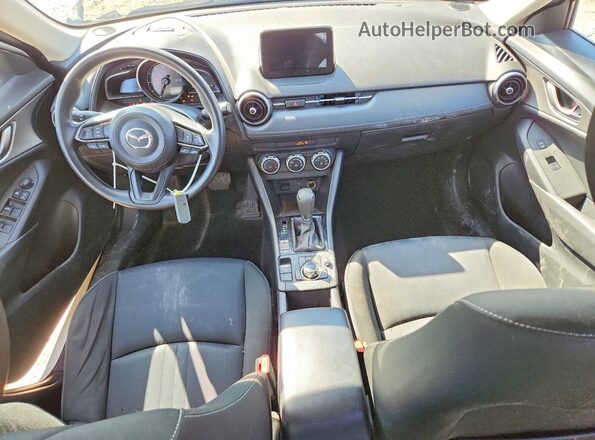 JM1DKFB78L1469747 2020 MAZDA CX-3 White Dashboard view