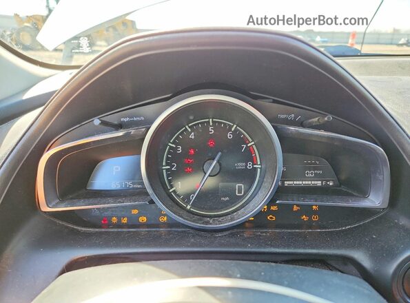 JM1DKFB78L1469747 2020 MAZDA CX-3 White Instrument cluster view