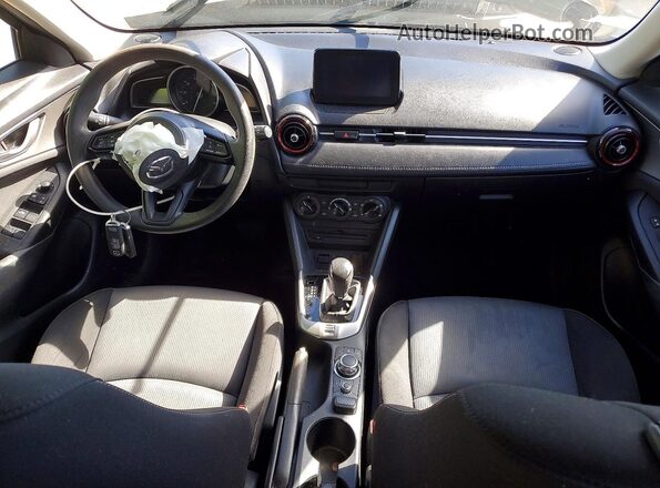 JM1DKFB79J0317530 2018 MAZDA CX-3 Blue Widok deski rozdzielczej