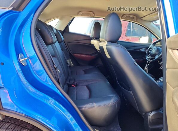 JM1DKFC70H0176310 2017 MAZDA CX-3 Blue Widok tylnych siedzeń