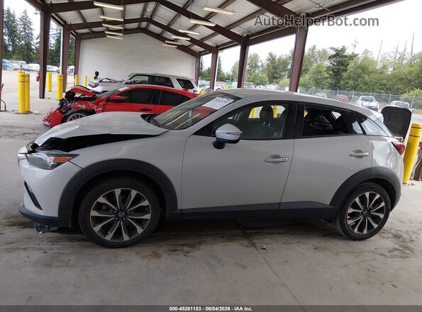 JM1DKFC71K1446565 2019 MAZDA CX-3 Серый 