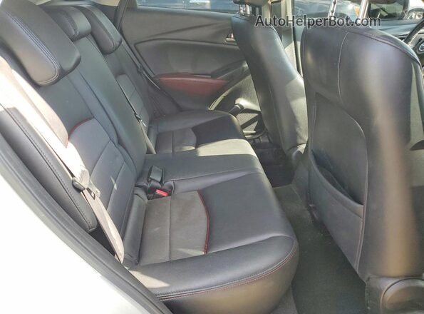 JM1DKFC73G0130985 2016 MAZDA CX-3 Gray 