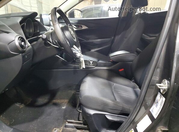JM1DKFC73K0436500 2019 MAZDA CX-3 Gray Front interior view