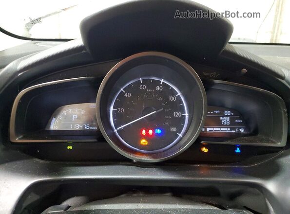 JM1DKFC73K0436500 2019 MAZDA CX-3 Gray Instrument cluster view