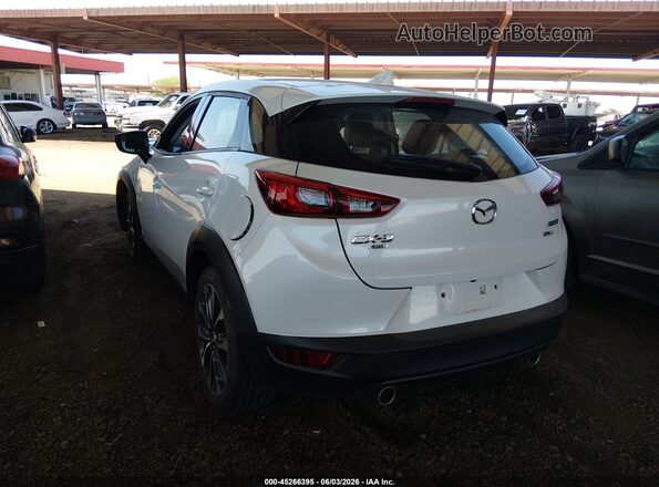 JM1DKFC74K1417058 2019 MAZDA CX-3 White 