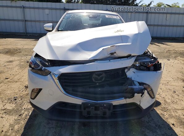 JM1DKFC75J0318186 2018 MAZDA CX-3 Белый Вид спереди