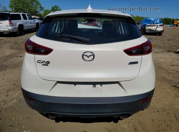 JM1DKFC75J0318186 2018 MAZDA CX-3 Белый Вид сзади