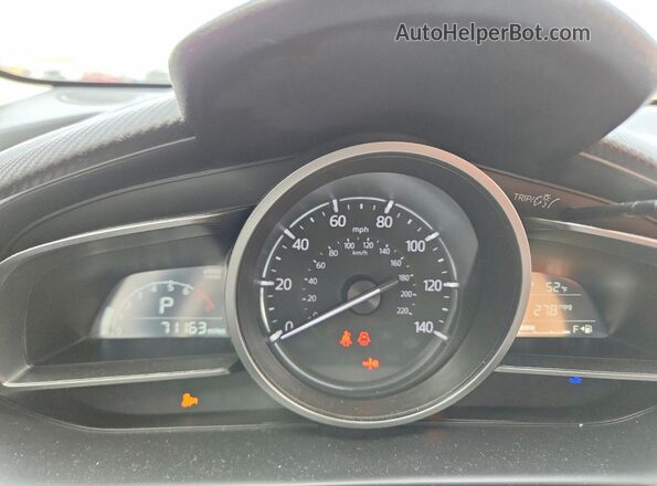 JM1DKFC75K0405944 2019 MAZDA CX-3 Gray Instrument cluster view