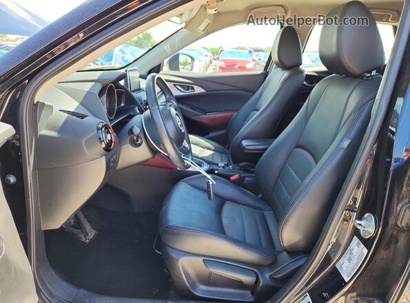 JM1DKFC79H0144424 2017 MAZDA CX-3 Black Widok wnętrza z przodu