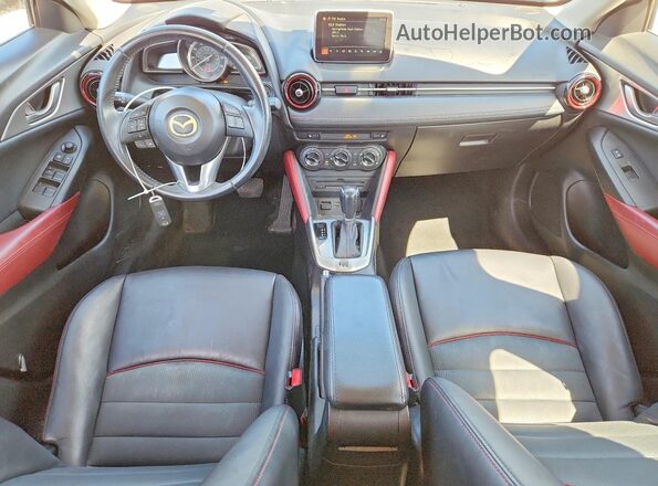 JM1DKFC79H0144424 2017 MAZDA CX-3 Black Widok deski rozdzielczej
