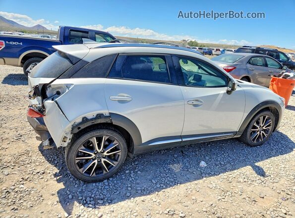 JM1DKFD71J0301013 2018 MAZDA CX-3 Gray 
