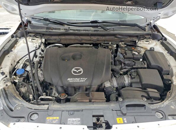 JM1GJ1W58G1433669 2016 MAZDA 6 Белый Вид задней части салона