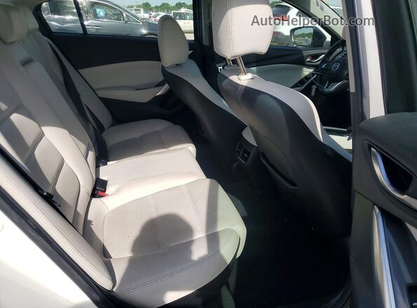JM1GJ1W5XG1451400 2016 MAZDA 6 White Widok tylnych siedzeń