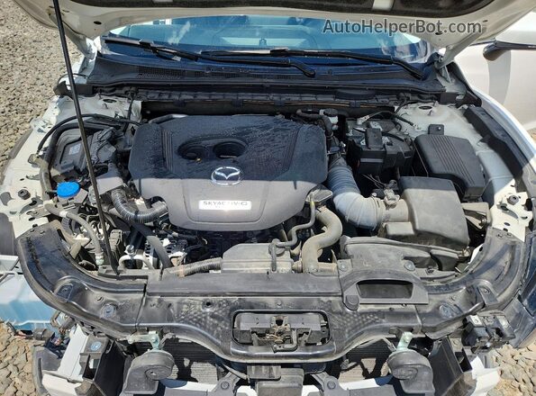 JM1GL1TY1M1611653 2021 MAZDA 6 White Widok wnętrza z tyłu