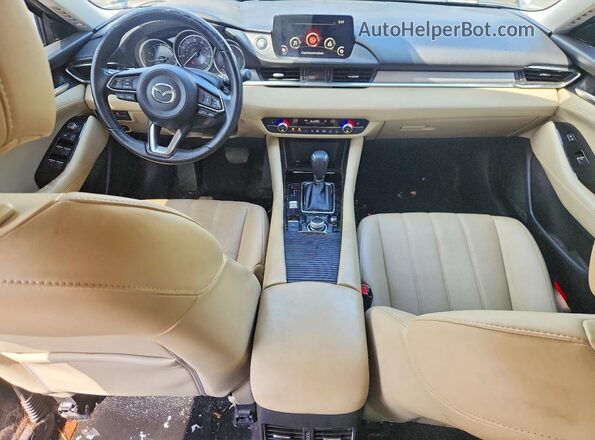 JM1GL1TY7J1301101 2018 MAZDA 6 White Vista del salpicadero