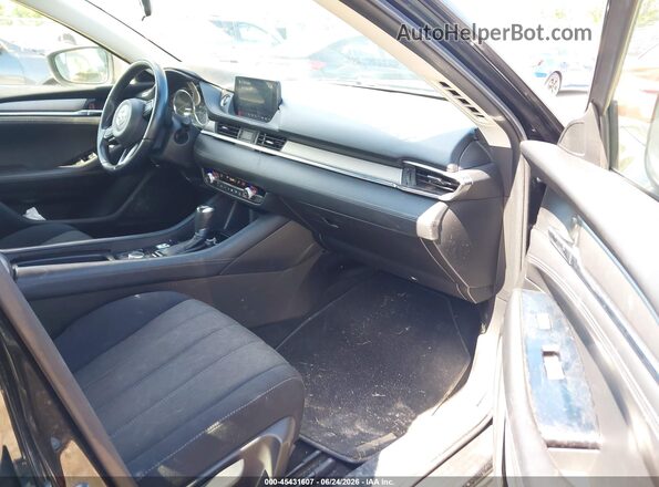 JM1GL1UM2J1328590 2018 MAZDA 6 Black წინა სალონის ხედი