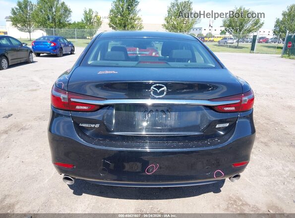 JM1GL1UM2J1328590 2018 MAZDA 6 Black 