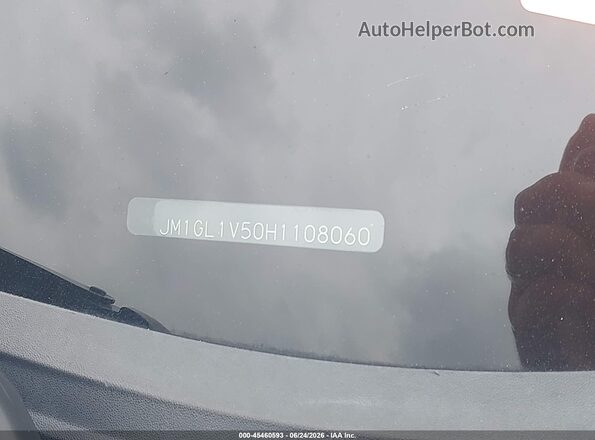 JM1GL1V50H1108060 2017 MAZDA 6 Черный Вид подкапотного пространства