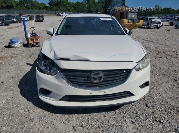 JM1GL1V51H1131136 2017 MAZDA 6 White Widok z przodu