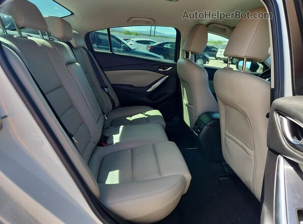 JM1GL1V54H1101869 2017 MAZDA 6 White Rear seats view