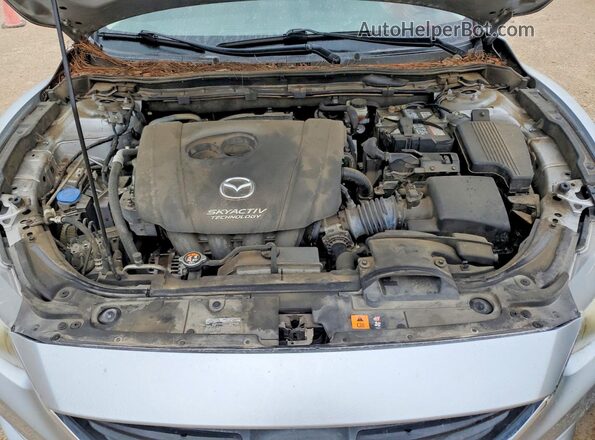 JM1GL1V55H1134539 2017 MAZDA 6 Silver Rear interior view
