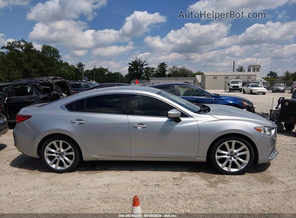 JM1GL1V57H1116107 2017 MAZDA 6 Silver Вид задньої частини салону